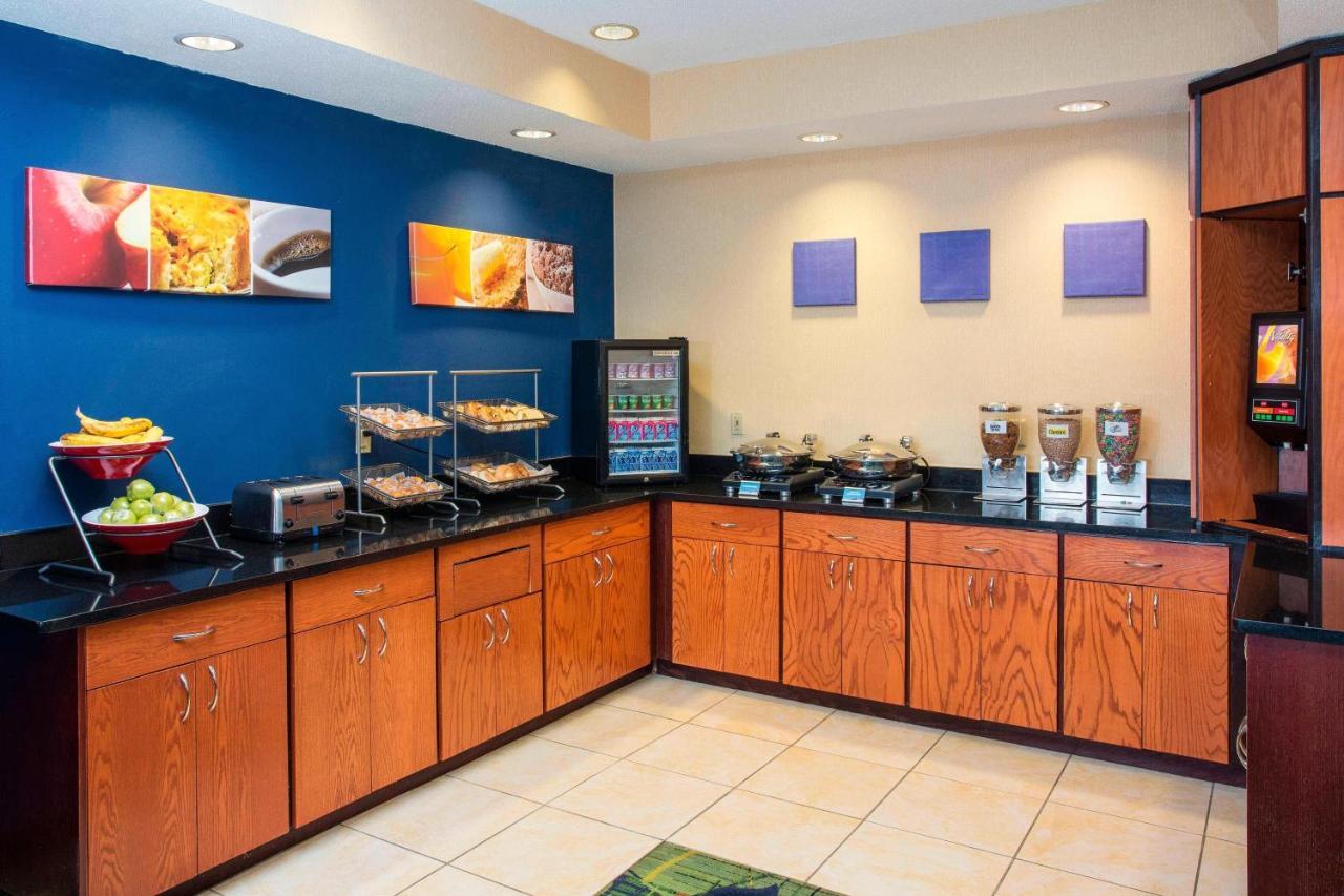 Fairfield Inn Middletown Monroe Exterior foto